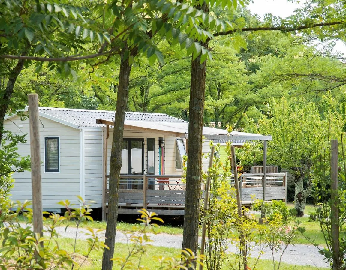 ホテル Medrose Camping Saint-Thomé フランス